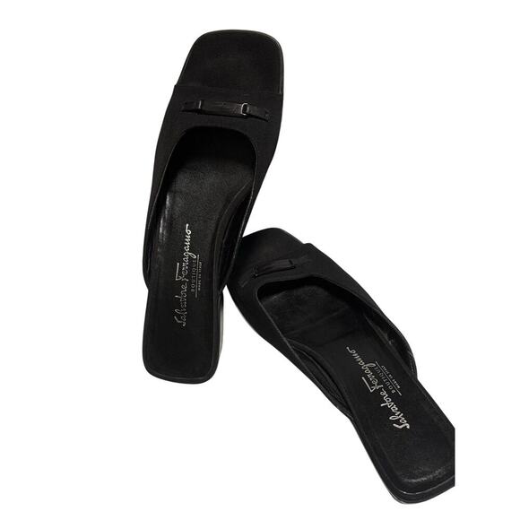 Salvatore Ferragomo made in Italy boutique black fabric open toe slides - Picture 2 of 11